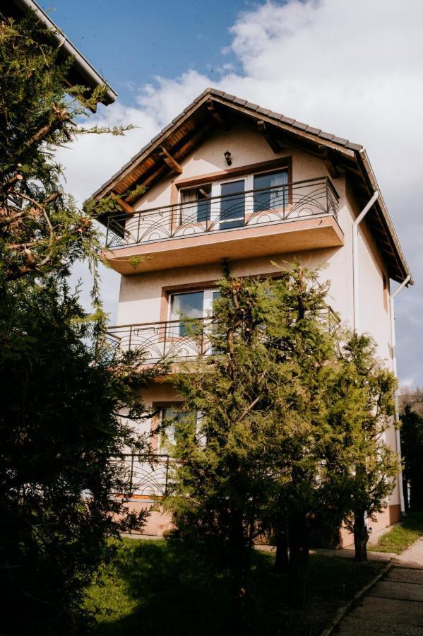 Hotel,Villas & Events Bran Bran (Brasov) Eksteriør billede
