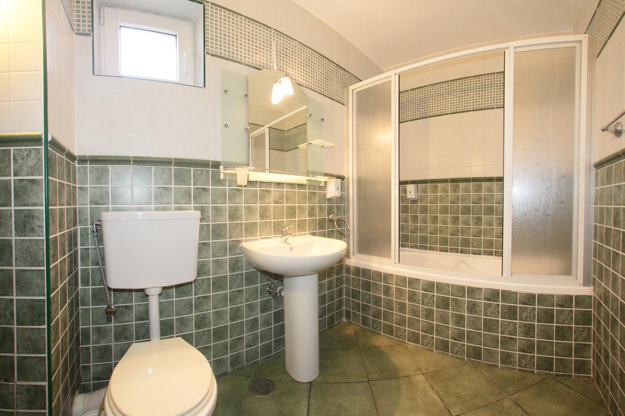 Hotel,Villas & Events Bran Bran (Brasov) Eksteriør billede