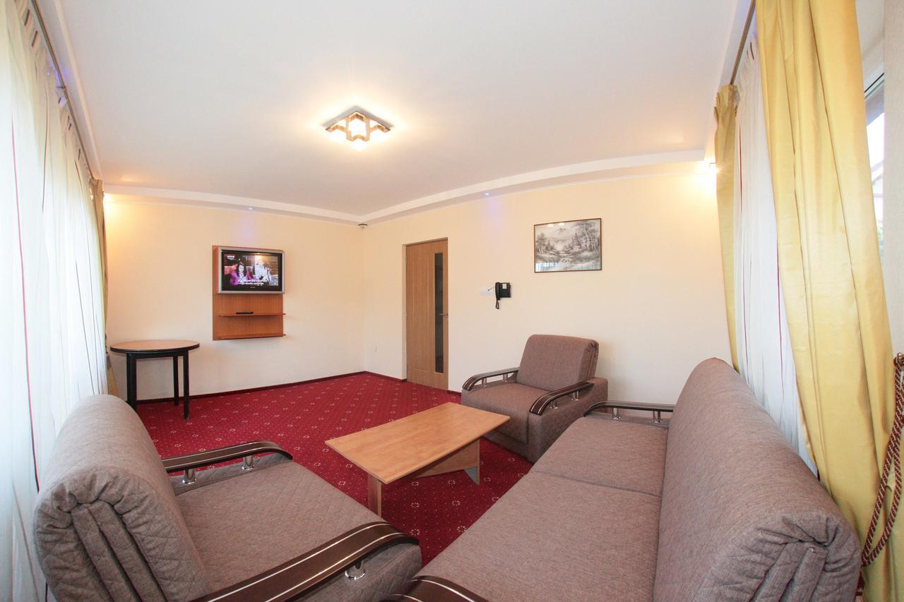Hotel,Villas & Events Bran Bran (Brasov) Eksteriør billede