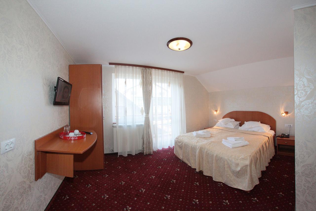 Hotel,Villas & Events Bran Bran (Brasov) Eksteriør billede